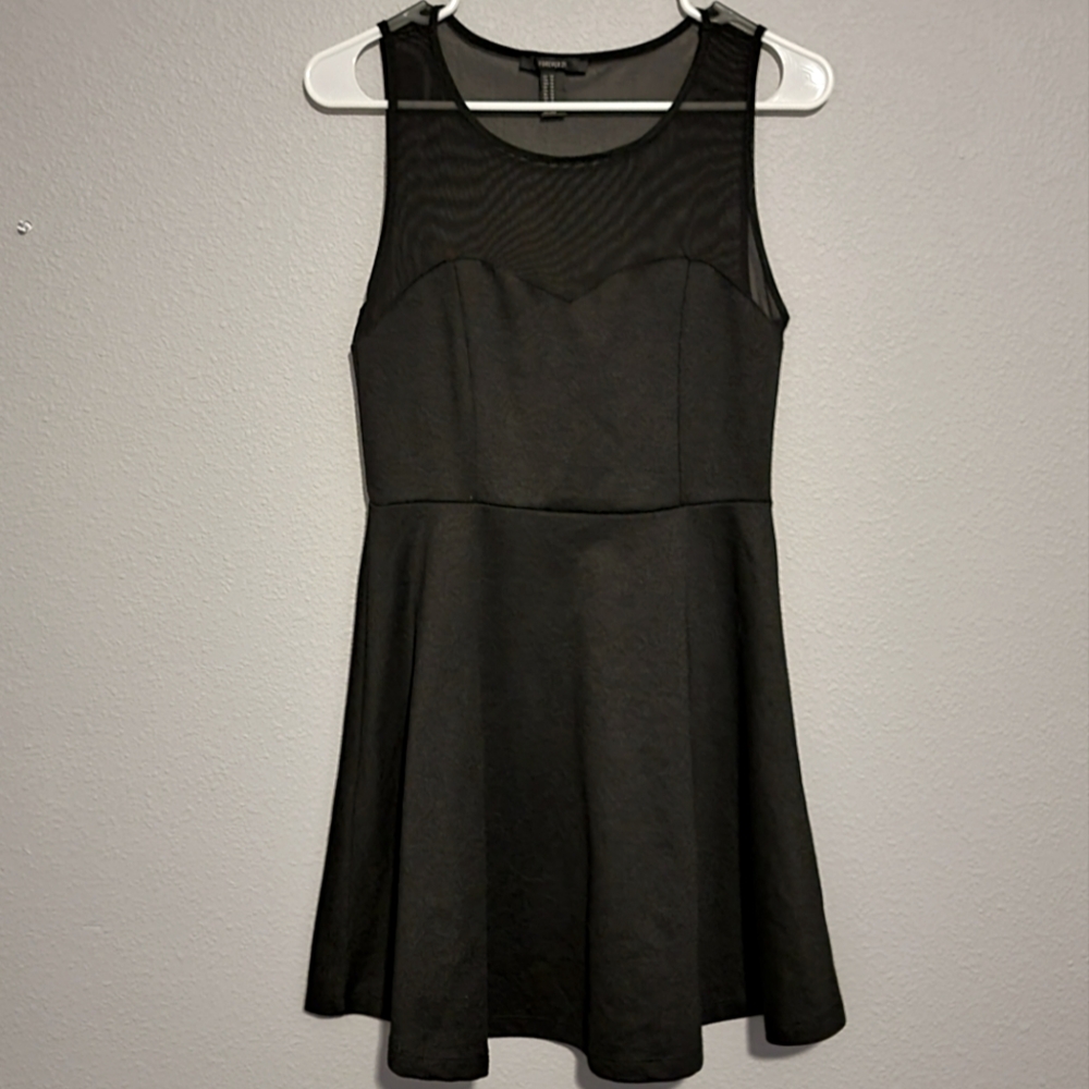 *BOGO Item* Forever 21- Mesh Sweetheart Top Dress